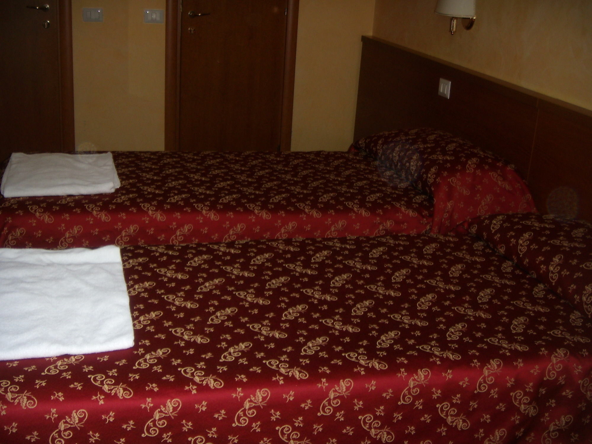 Roma Termini Inn Extérieur photo